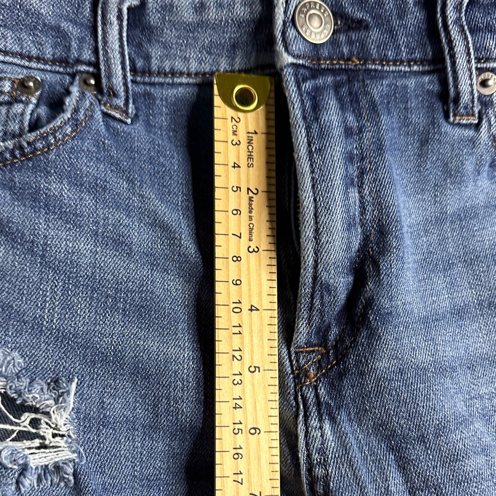 Express Men's Light Blue Distressed Jeans 33x32 Slim Straight Fit - Picture 4 of 9